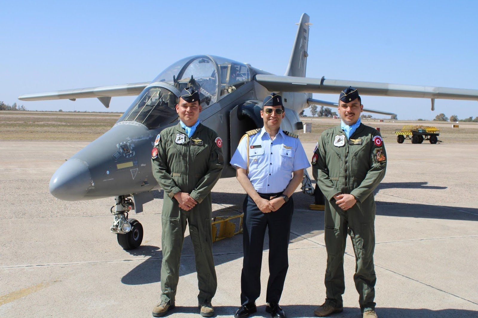 Una delegación de la Fuerza Aérea del Perú realiza una visita técnica al sistema F-16 en Tandil 2 hy EJ3Hs please creditpalette ZBiYh please creditpalette.fm
